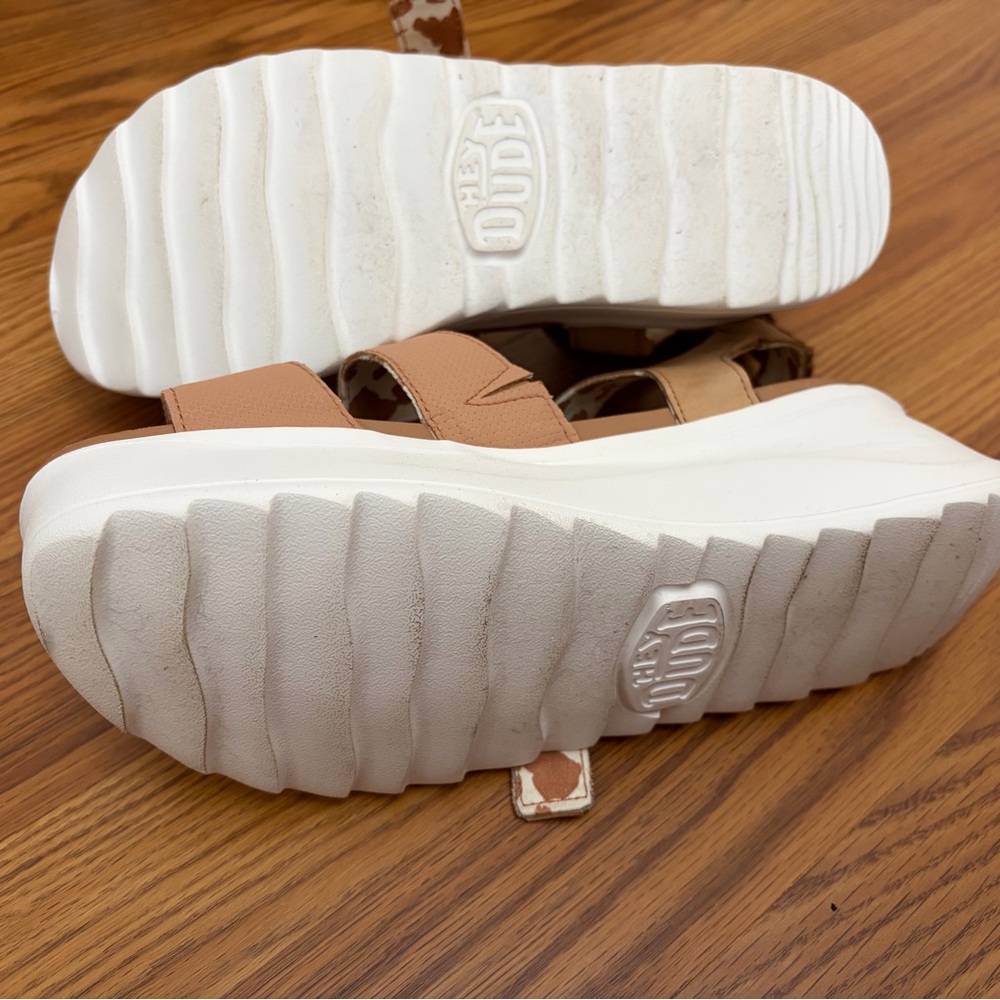 Hey Dude Women's Taupe & White Platform Sandals - Picture 3 of 9